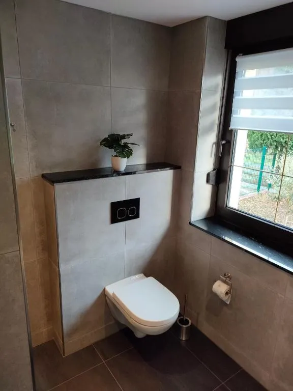 Toilette im Badezimmer